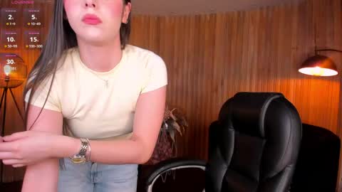 Snapshot of antonelladimeo chatting on May 2026 04:31:02 AM A N TO online show from May 2026 04:31:02 AM