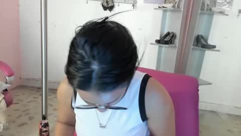 Snapshot of antonellakling_ chatting on July 2026 12:53:01 PM ANTONELLA online show from July 2026 12:53:01 PM