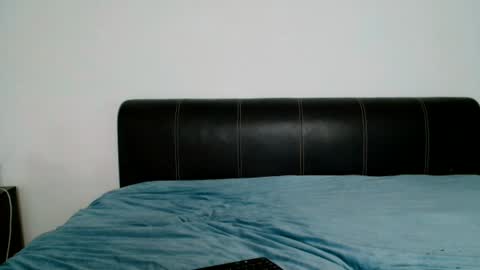 antonia98x online show from August 2026 06:00:01 PM