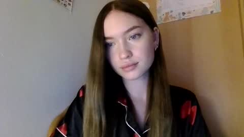 Snapshot of antonina25440 chatting on October 2025 08:53:02 PM antonina25440 online show from October 2025 08:53:02 PM