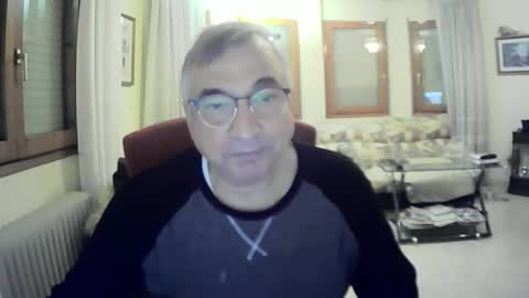 Antonio online show from February 2025 02:52:01 AM
