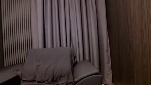 HI My name is Antonio online show from October 2025 07:03:01 PM