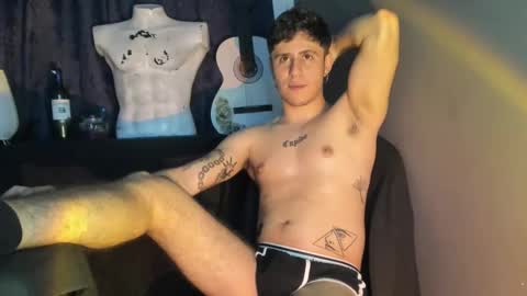 antonnello_ online show from September 2025 11:41:01 PM