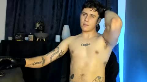 antonnello_ online show from October 2025 11:42:02 PM