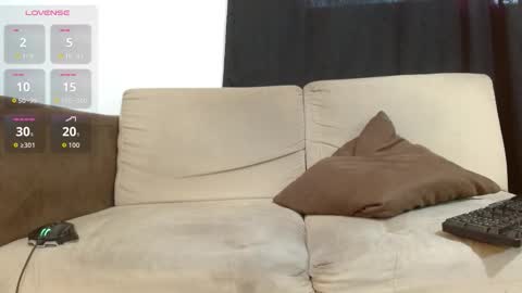 Juan Camilo online show from March 2026 11:48:02 AM