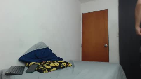 Snapshot of antony_smithh chatting on February 2025 09:38:02 PM antony_smithh online show from February 2025 09:38:02 PM