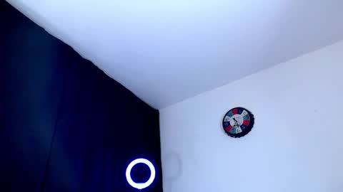 Snapshot of antonywebb94 chatting on November 2025 02:49:02 PM Instagram miguelangel1802 online show from November 2025 02:49:02 PM