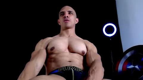 Snapshot of antonywebb94 chatting on November 2025 02:22:01 AM Instagram miguelangel1802 online show from November 2025 02:22:01 AM