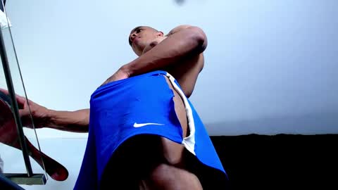 Snapshot of antonywebb94 chatting on November 2025 05:25:01 PM Instagram miguelangel1802 online show from November 2025 05:25:01 PM