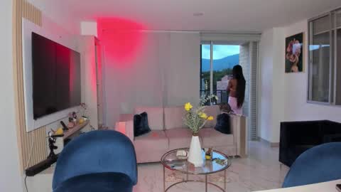 Maria Antonia online show from November 2025 10:43:02 PM