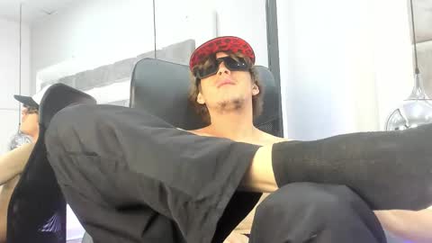 Anthony King online show from October 2025 11:05:01 PM