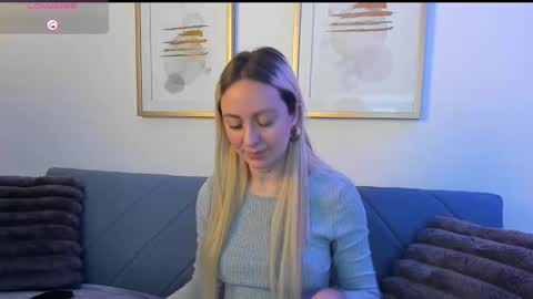 Snapshot of anttoniia chatting on March 2025 12:39:02 PM Antonia online show from March 2025 12:39:02 PM