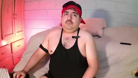 Snapshot of anuarfox chatting on September 2025 07:52:02 AM AnuarFox online show from September 2025 07:52:02 AM