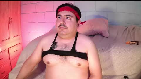 AnuarFox online show from November 2025 07:53:01 AM