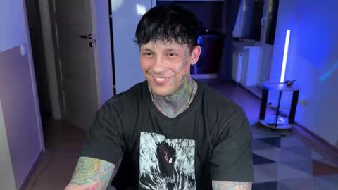 Tom online show from March 2026 08:04:02 PM