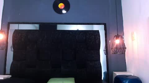 anxiuos miller online show from May 2026 01:23:02 AM