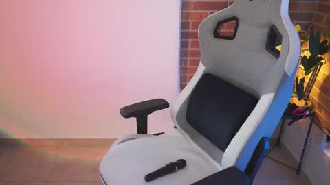 anya online show from March 2025 07:50:02 PM