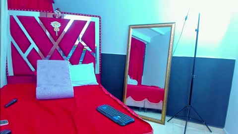 Anyela  online show from December 2024 05:31:02 AM