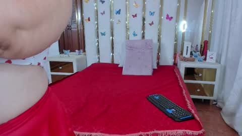 Anyela  online show from November 2025 03:07:01 AM