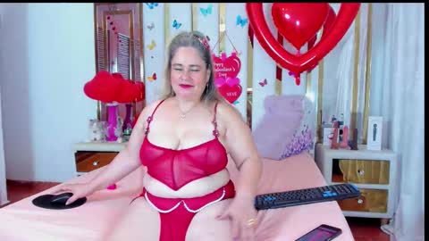 Anyela  online show from February 2026 04:09:01 AM