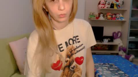 An online show from March 2026 02:04:02 AM