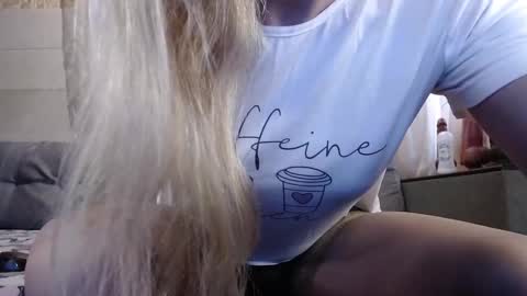 Snapshot of anytka_love chatting on February 2025 09:51:02 AM Anytka love online show from February 2025 09:51:02 AM