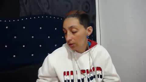 anyu online show from December 2024 08:37:02 AM