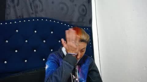 anyu online show from December 2024 08:56:01 AM