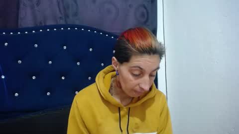 anyu online show from December 2024 01:22:02 PM