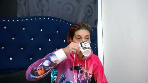 anyu online show from January 2025 08:39:02 AM