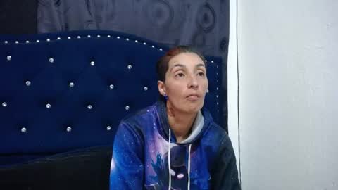 anyu online show from February 2025 03:09:02 AM