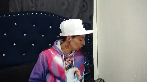 anyu online show from March 2025 02:37:02 AM