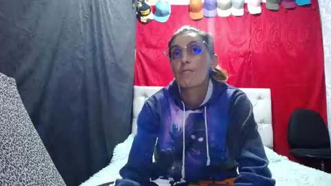 anyu online show from December 2025 10:59:02 PM