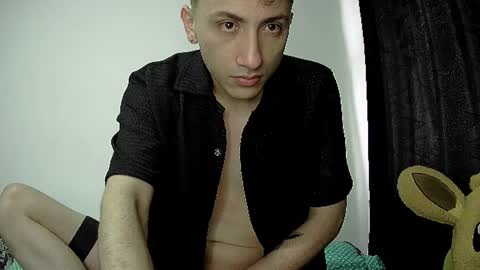 aogut17 online show from June 2026 05:59:01 PM