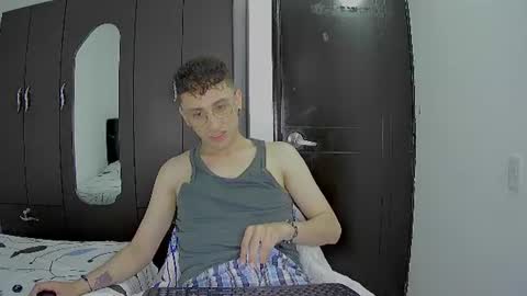 aogut17 online show from July 2026 08:38:02 PM