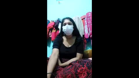 Snapshot of apa142817 chatting on January 2026 08:30:01 AM Aparalux online show from January 2026 08:30:01 AM