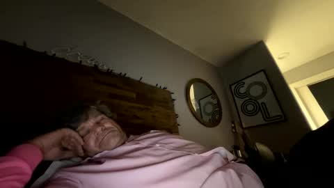 apeter1970 online show from March 2026 02:12:02 PM