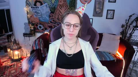 Snapshot of aphexqueen chatting on December 2024 09:58:02 PM APHEX QUEEN online show from December 2024 09:58:02 PM