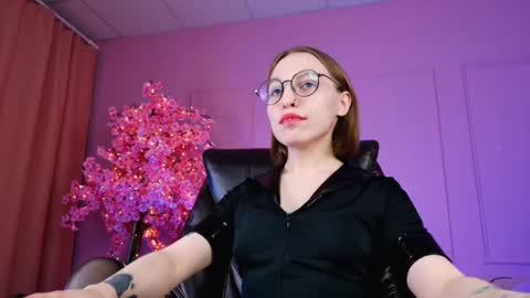 Snapshot of aphexqueen chatting on January 2025 07:15:01 PM APHEX QUEEN online show from January 2025 07:15:01 PM