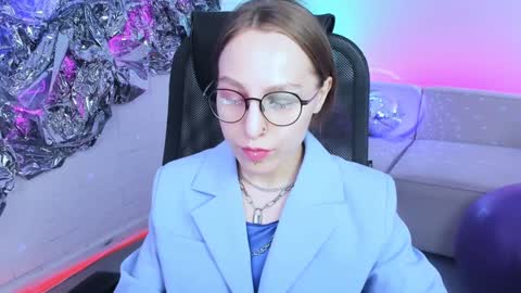 Snapshot of aphexqueen chatting on January 2025 04:20:01 PM APHEX QUEEN online show from January 2025 04:20:01 PM