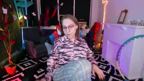 Snapshot of aphexqueen chatting on March 2025 09:13:01 AM APHEX QUEEN online show from March 2025 09:13:01 AM