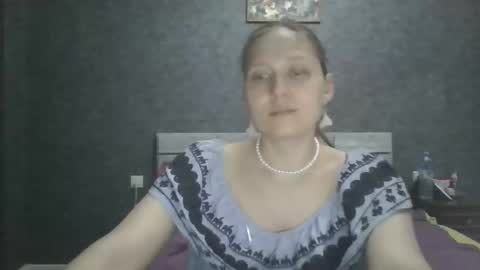 aphrodisiaque_ online show from April 2026 05:54:01 PM