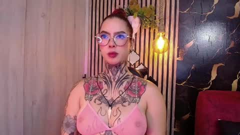 aphrodite__bloom online show from May 2026 09:43:01 PM
