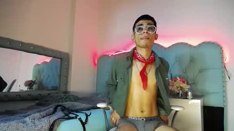 Snapshot of apolo_richards chatting on February 2026 08:13:02 PM Apolo Richards online show from February 2026 08:13:02 PM