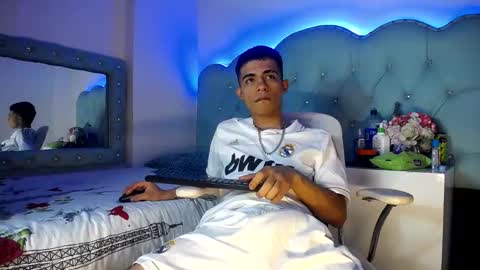 Apolo Richards online show from March 2026 07:51:02 PM