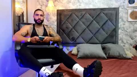 Apolo online show from September 2025 11:38:02 PM