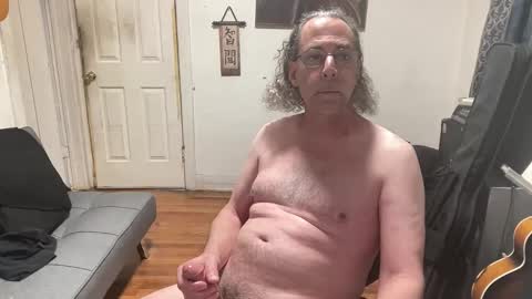 Apostrphy online show from April 2026 10:08:02 PM