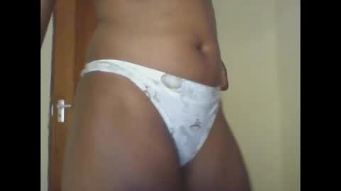 apple_bitch online show from February 2026 05:03:02 AM