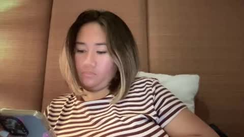 Snapshot of apple_pie_love chatting on October 2025 04:51:02 PM Anika online show from October 2025 04:51:02 PM