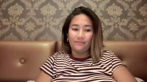 Snapshot of apple_pie_love chatting on October 2025 06:29:02 PM Anika online show from October 2025 06:29:02 PM